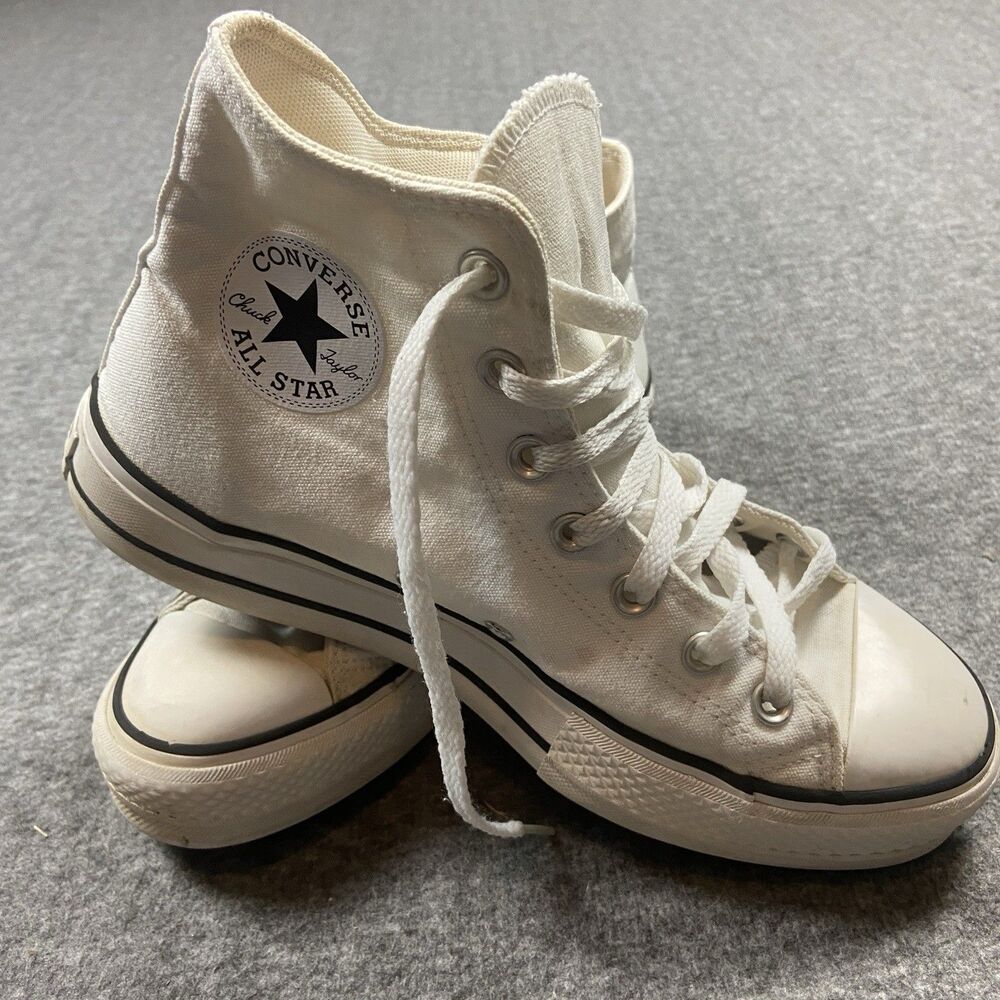 Converse Chuck Taylor All Star Platform High Top White Canvas Lace Up 560846F